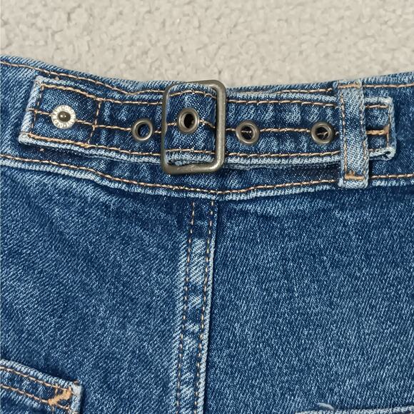 Old Navy Sky Hi A Line Denim Shorts Size 10 Raw Hems Blue Secret Smooth Pockets - Picture 7 of 7